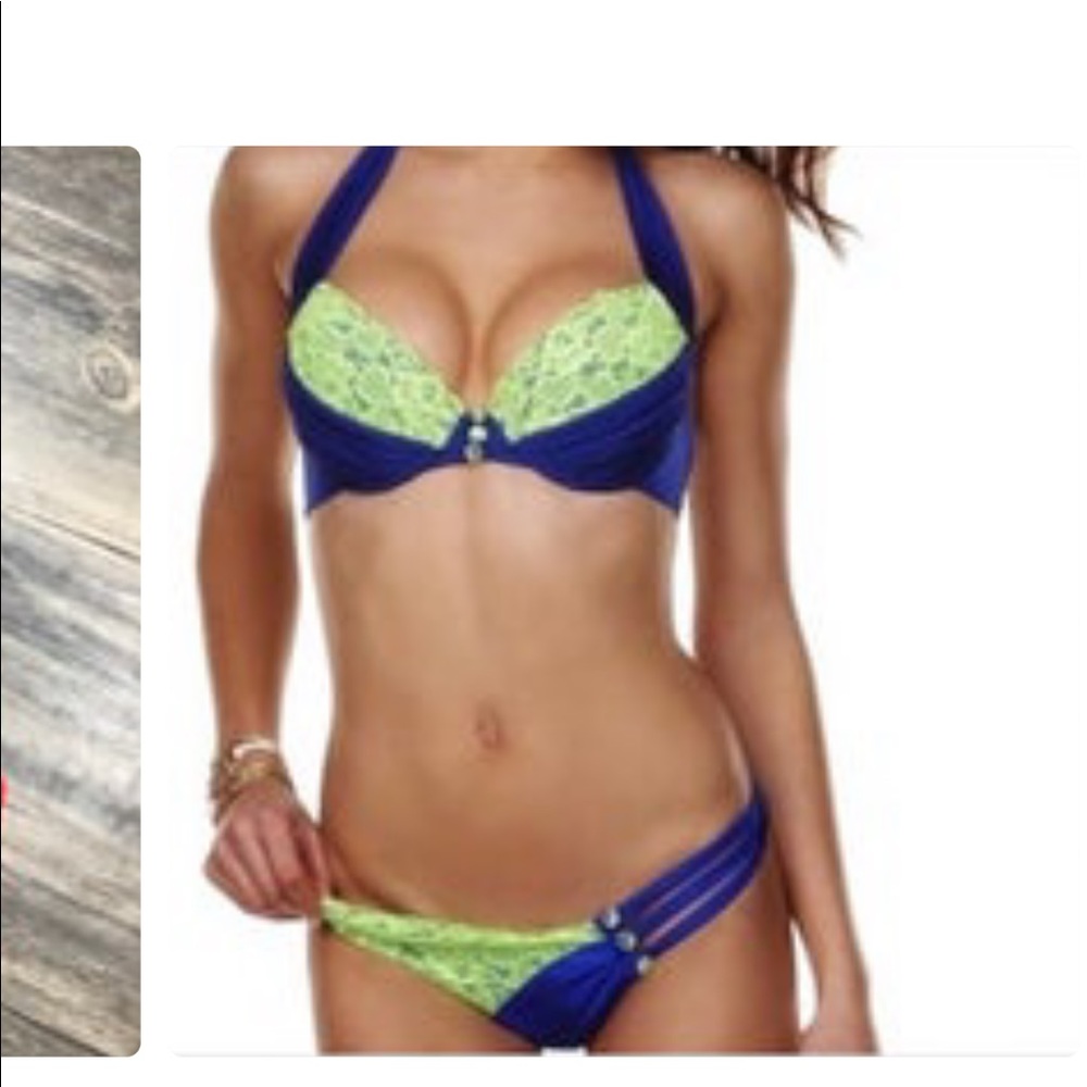 New without tags beach bunny Big Girls Don’t Cry or (Love Potion ) M/L set